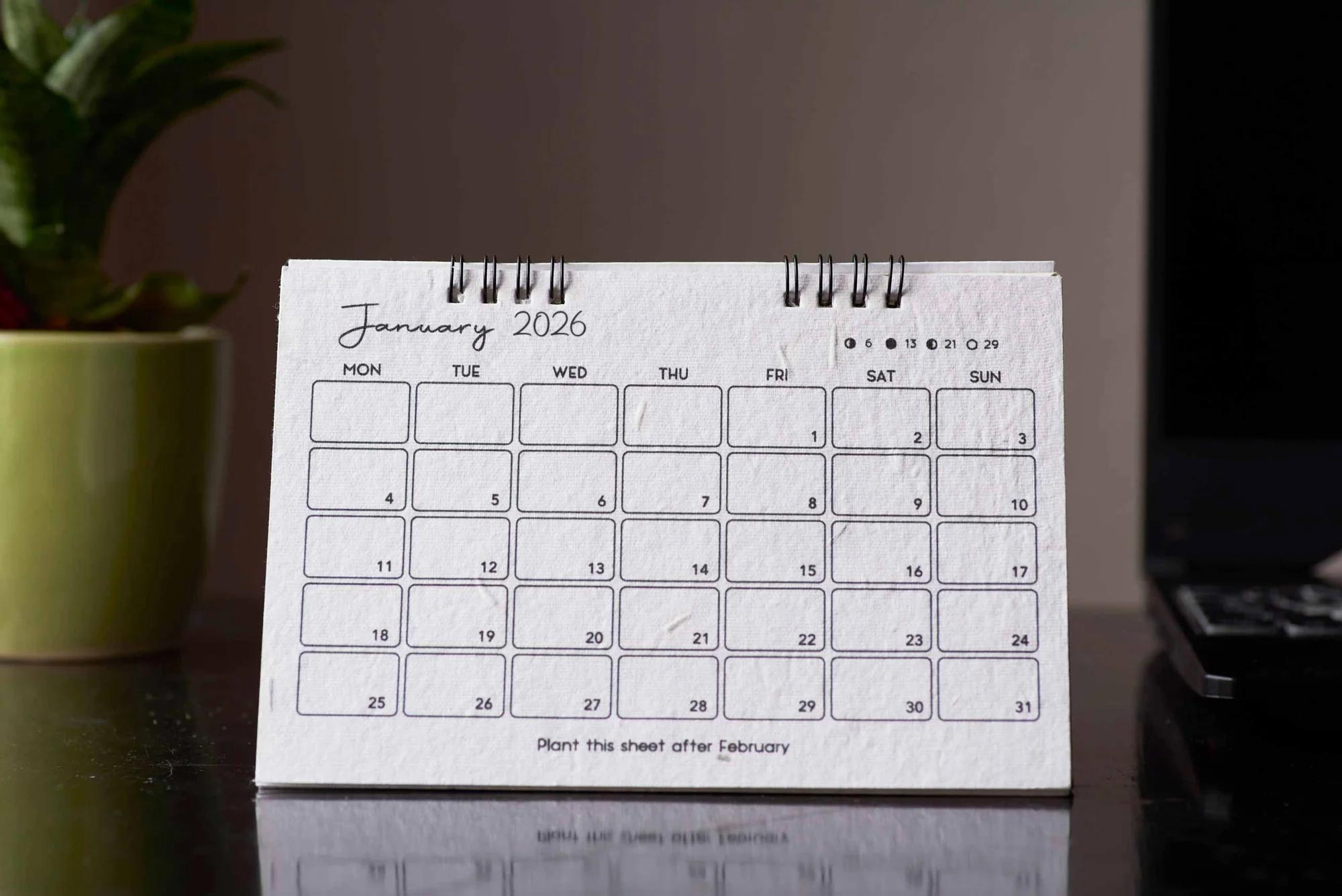 The Minimalist | Plantables Planner-Calendar 2026